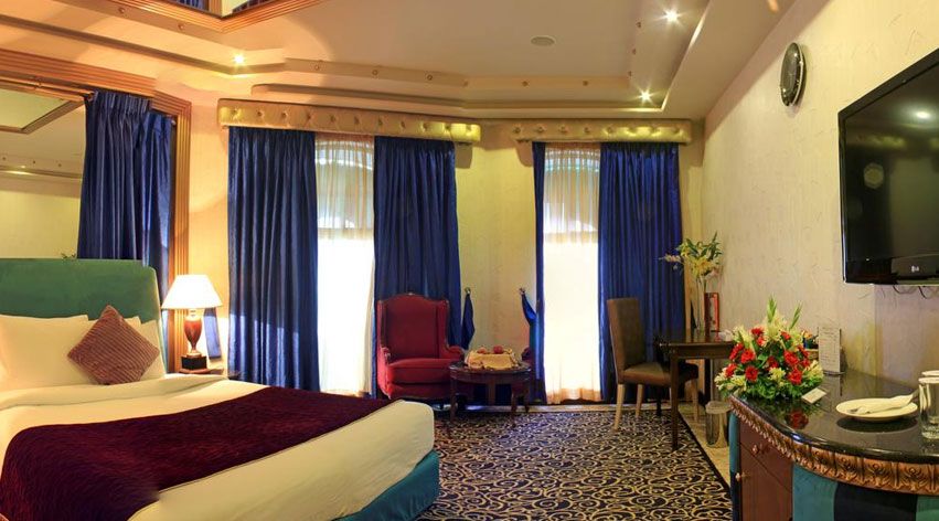 Bahria Grand Hotel & Resort